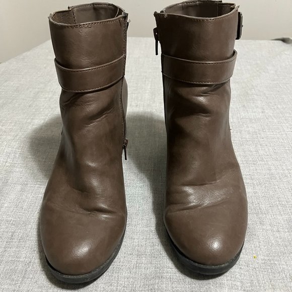 Unisa Women's Wedge Boot - Picture 4 of 7